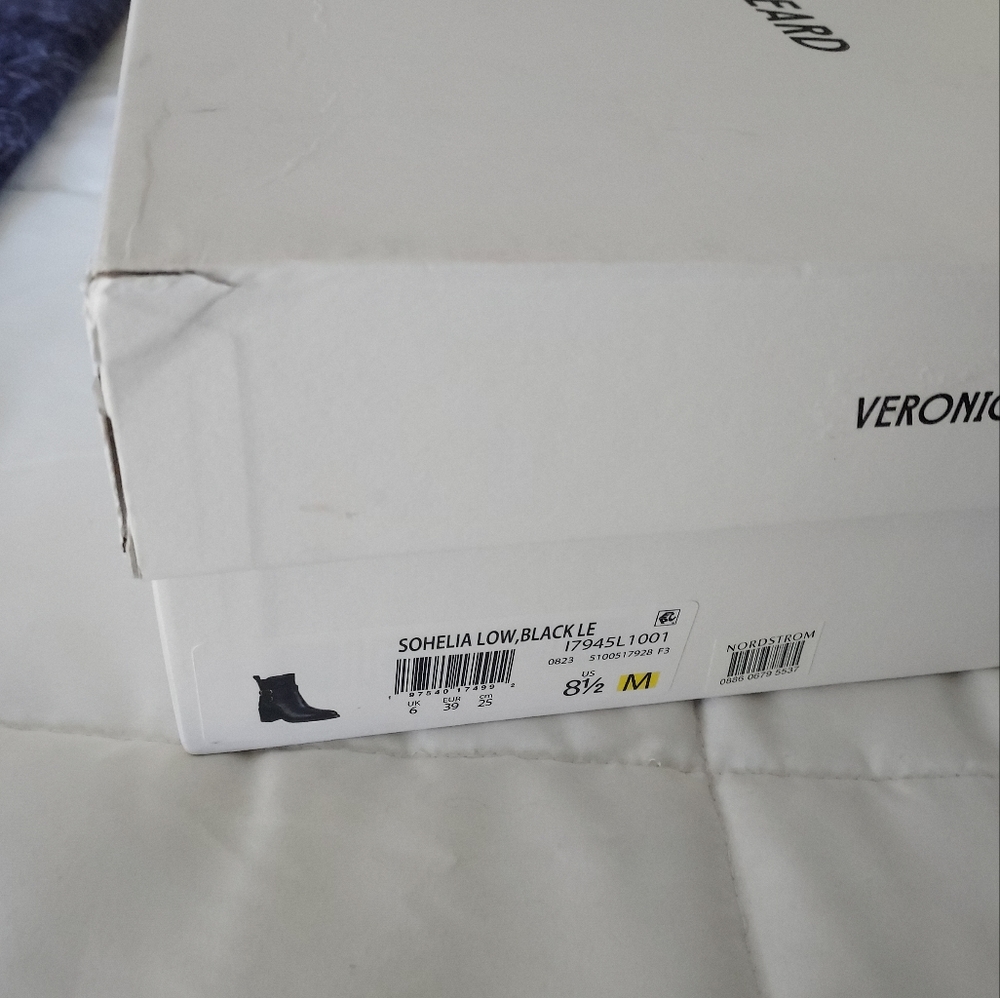 NIB Veronica Beard Sohelia booties, black, 8.5 **Free Shipping** - Picture 5 of 11